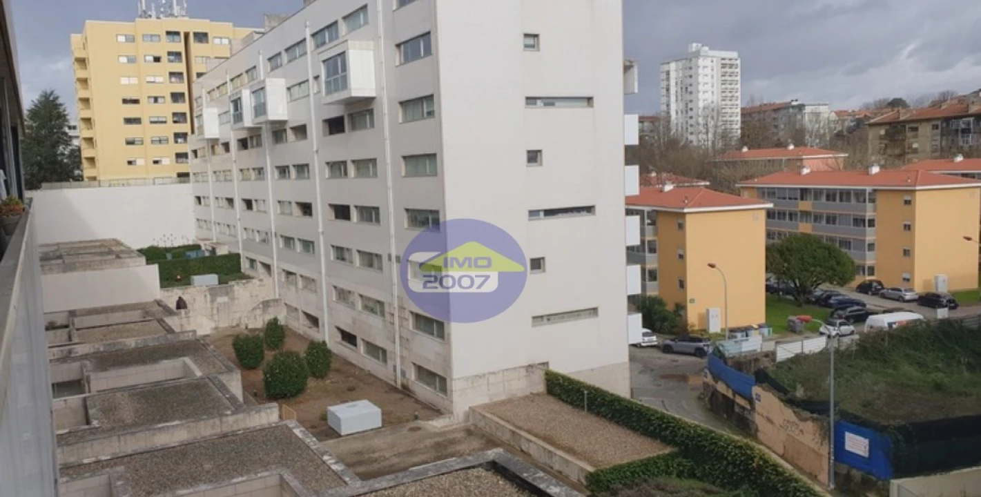 Apartamento T3 para Venda em Bonfim Foto 1
