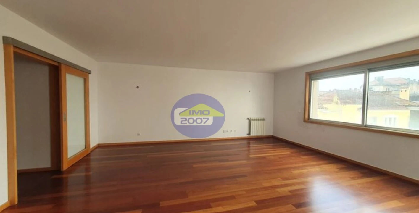 Apartamento T3 para Venda em Bonfim Foto 6
