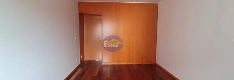 Apartamento T3 para Venda em Bonfim