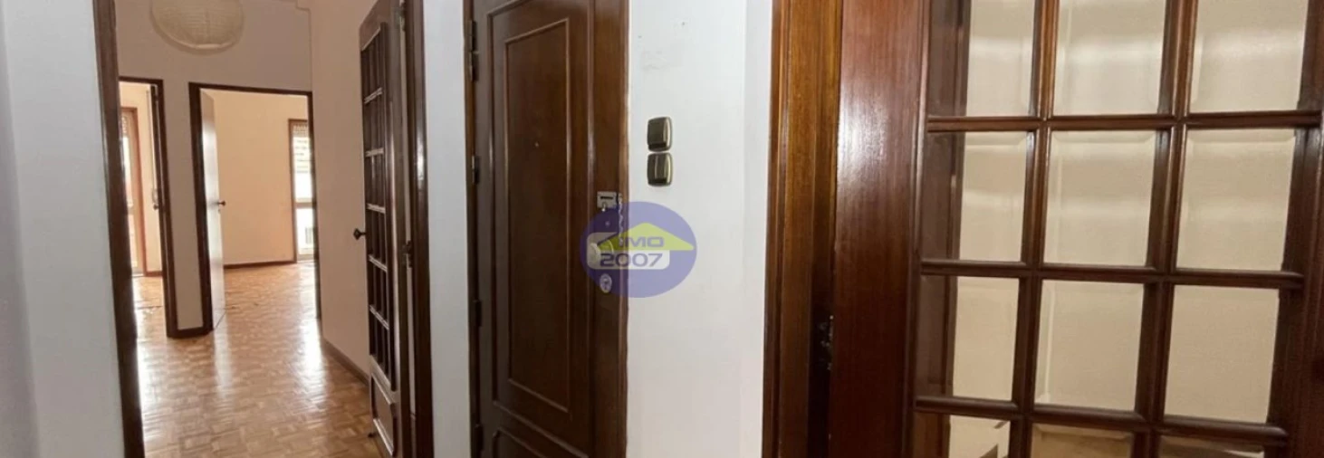 Apartamento T2 para Venda em Cedofeita, Santo Ildefonso, Sé, Miragaia, São Nicolau e Vitória Foto 7