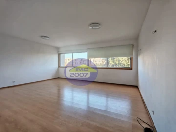 Apartamento T3 para Venda em Moreira