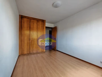Apartamento T3 para Venda em Moreira