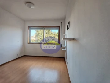 Apartamento T3 para Venda em Moreira