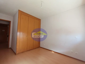 Apartamento T3 para Venda em Moreira