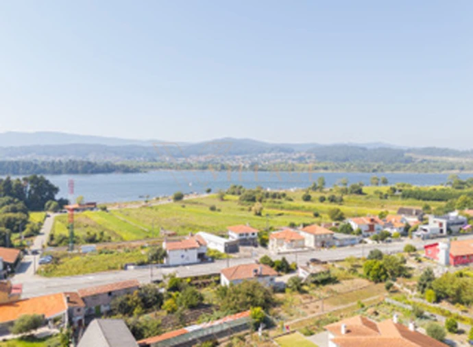 Moradia T2 para Venda em Lanhelas Foto 6