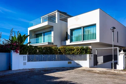 Moradia T4 para Venda em Tavira (Santa Maria e Santiago)