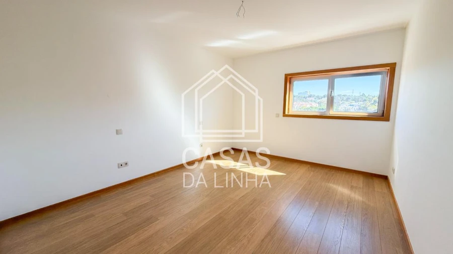 Apartamento T3 para Arrendamento em Carnaxide e Queijas Foto 21