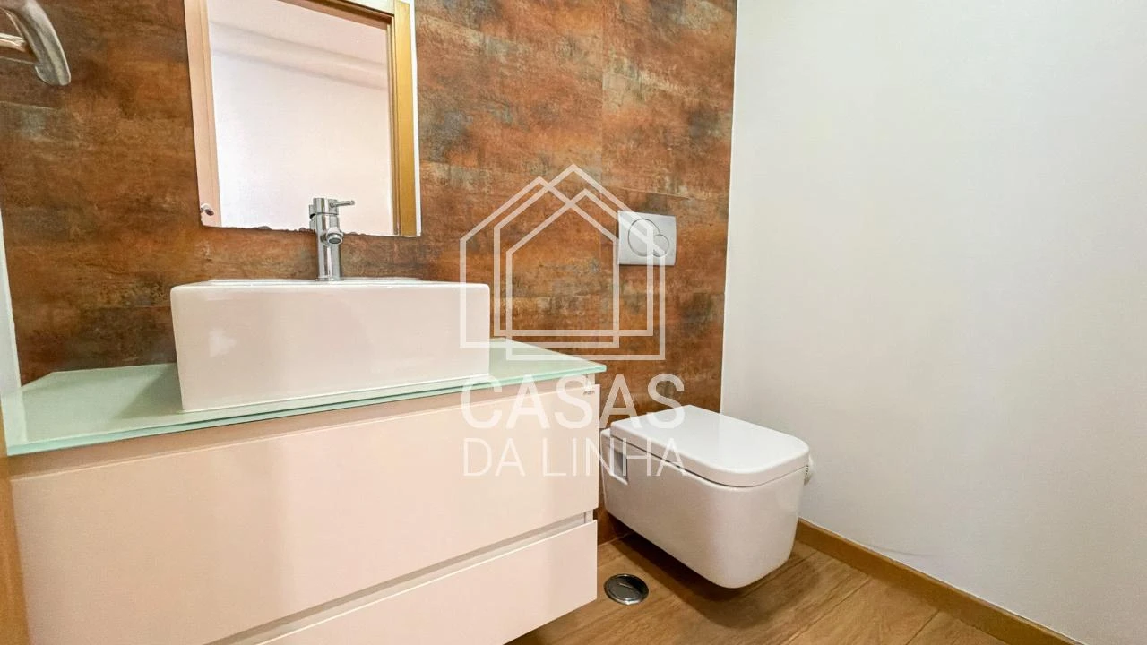 Apartamento T3 para Arrendamento em Carnaxide e Queijas Foto 9
