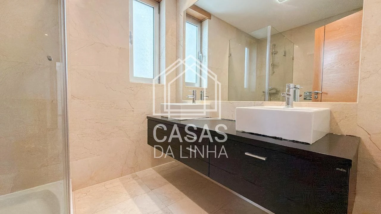 Apartamento T3 para Arrendamento em Carnaxide e Queijas Foto 14
