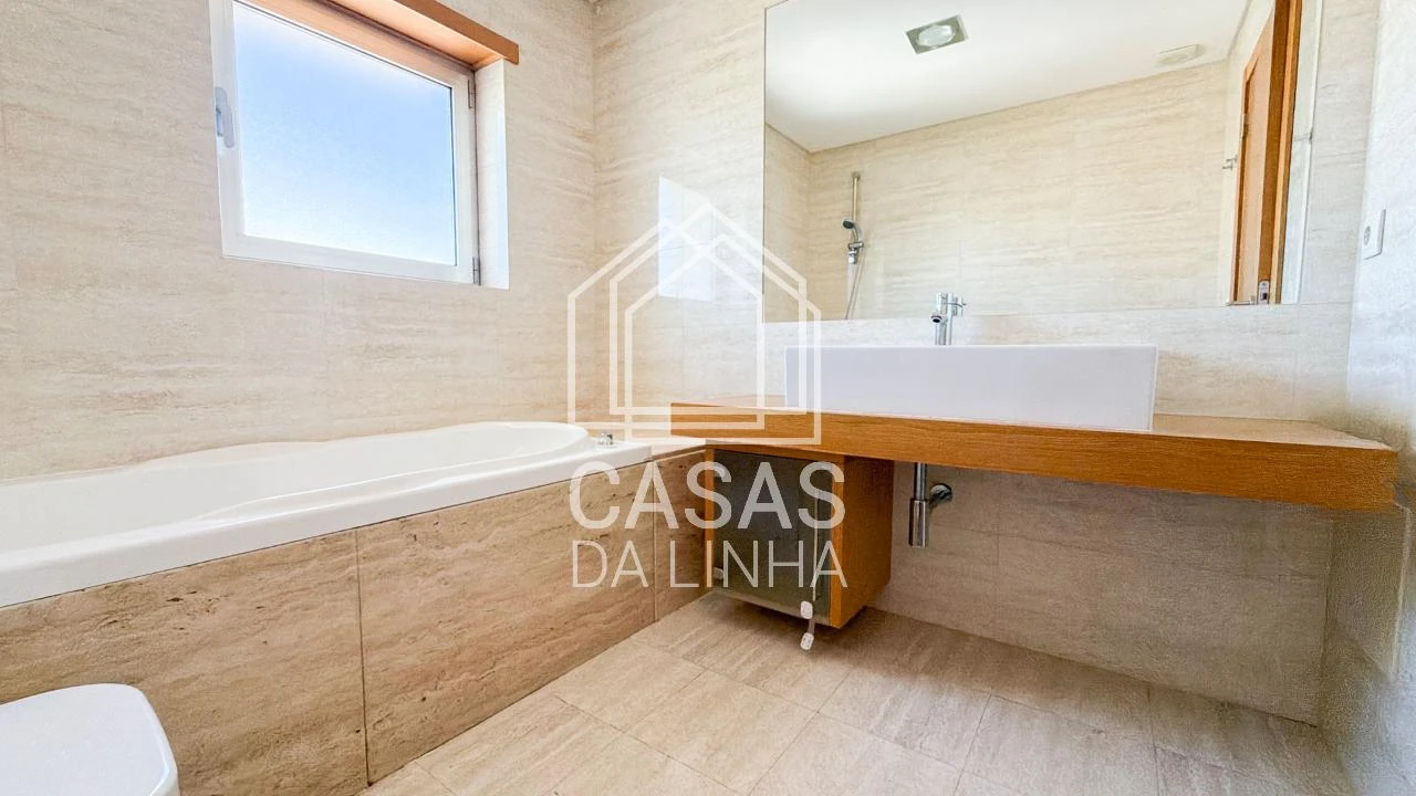 Apartamento T3 para Arrendamento em Carnaxide e Queijas Foto 26