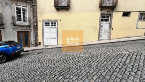Negócio para Arrendamento em Cedofeita, Santo Ildefonso, Sé, Miragaia, São Nicolau e Vitória