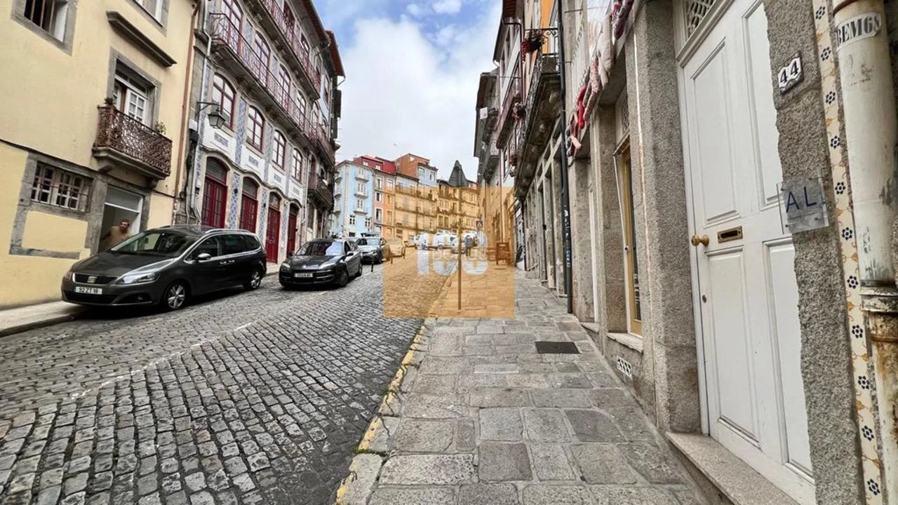 Negócio para Arrendamento em Cedofeita, Santo Ildefonso, Sé, Miragaia, São Nicolau e Vitória Foto 17