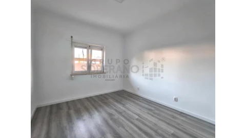 Apartamento T3 para Venda em Quinta do Conde