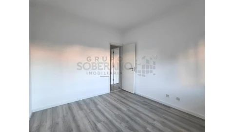 Apartamento T3 para Venda em Quinta do Conde