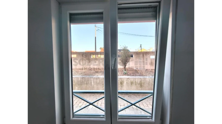 Apartamento T3 para Venda em Quinta do Conde Foto 6