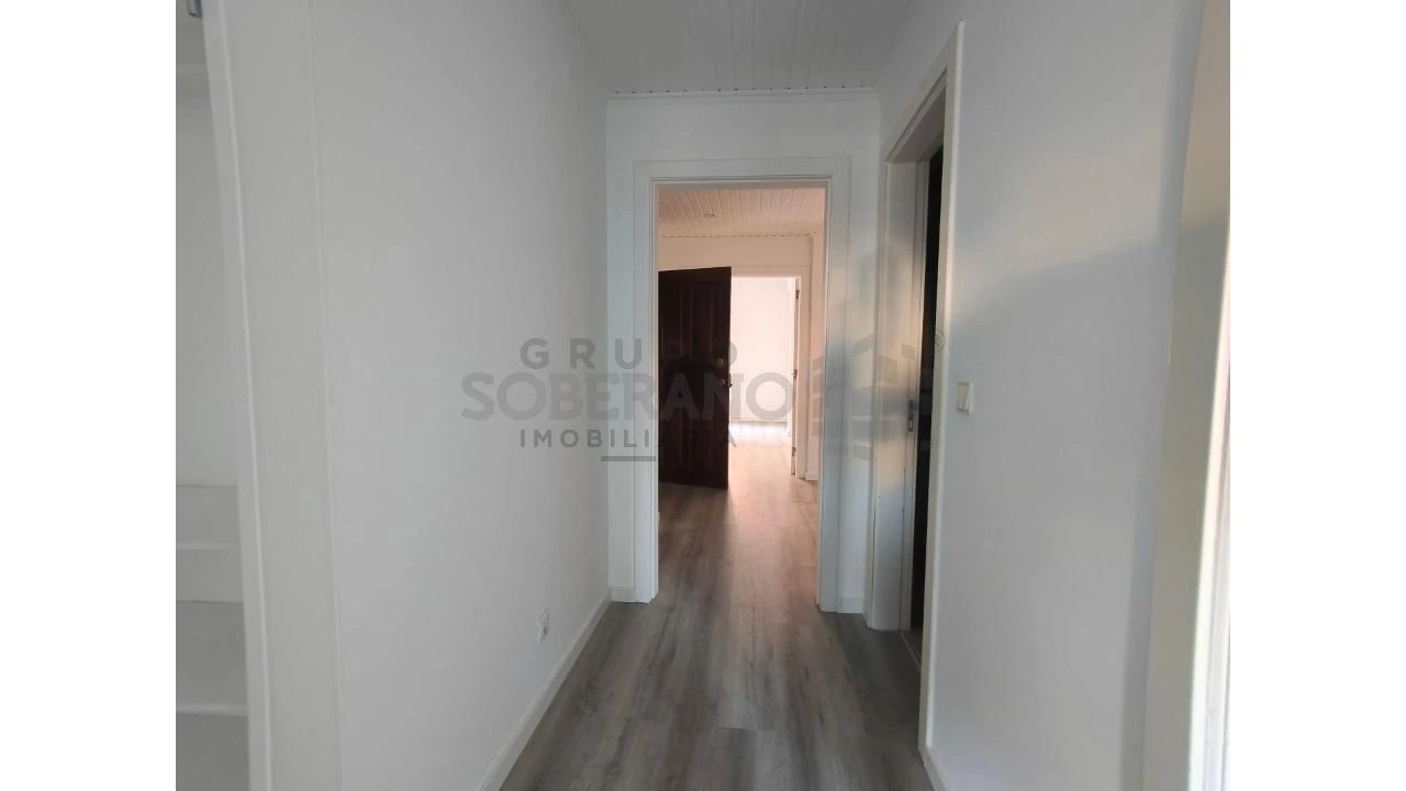 Apartamento T3 para Venda em Quinta do Conde Foto 7