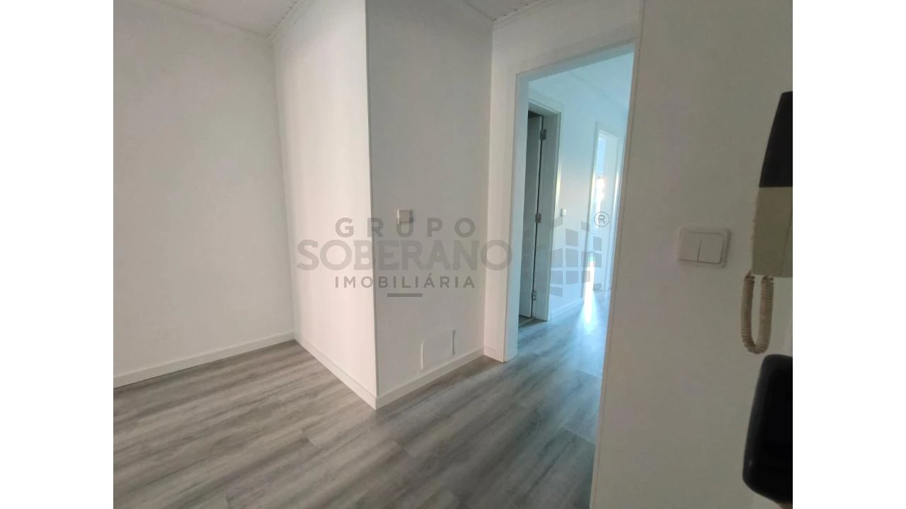 Apartamento T3 para Venda em Quinta do Conde Foto 12