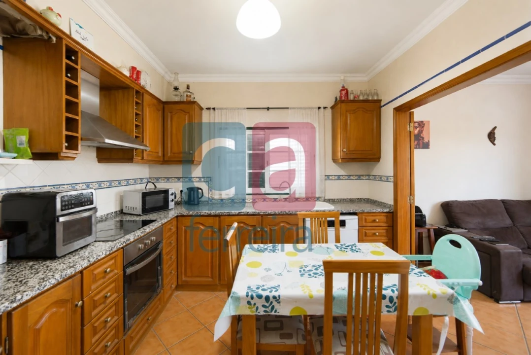 Moradia T3 para Venda em Alpiarça Foto 4