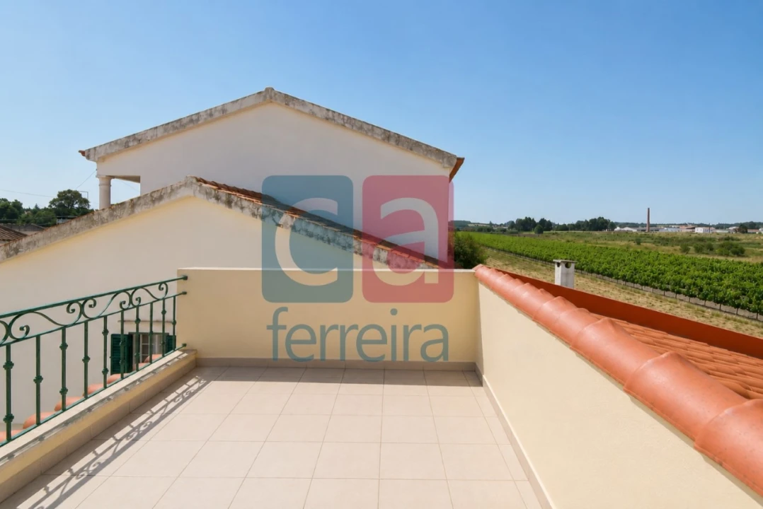 Moradia T3 para Venda em Alpiarça Foto 28