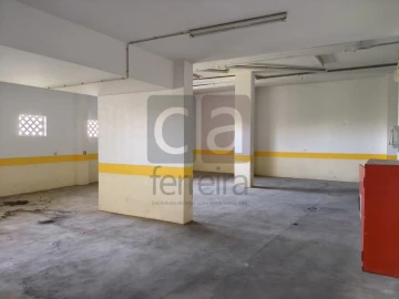 Garagem para Venda em Marvila, Ribeira Santarém, São Salvador, São Nicolau