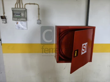 Garagem para Venda em Marvila, Ribeira Santarém, São Salvador, São Nicolau