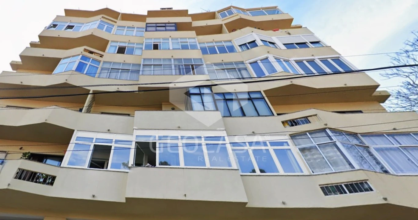 Apartamento T2 para Venda em Cascais e Estoril Foto 1