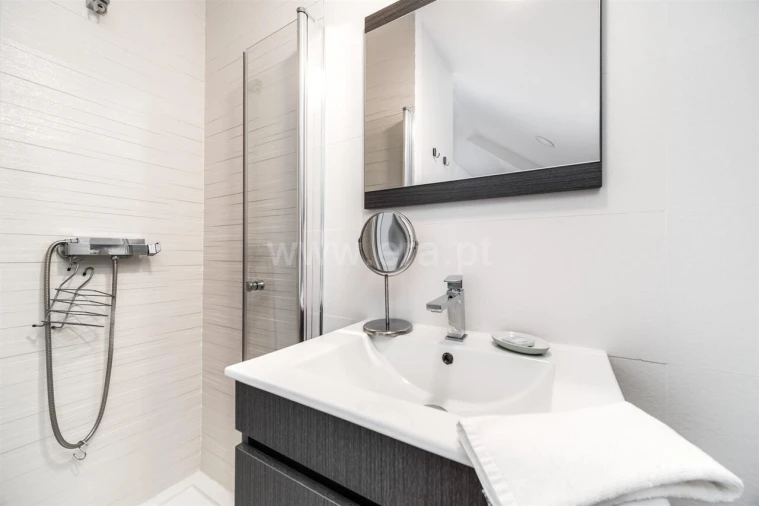 Apartamento T2 para Venda em Bonfim Foto 13
