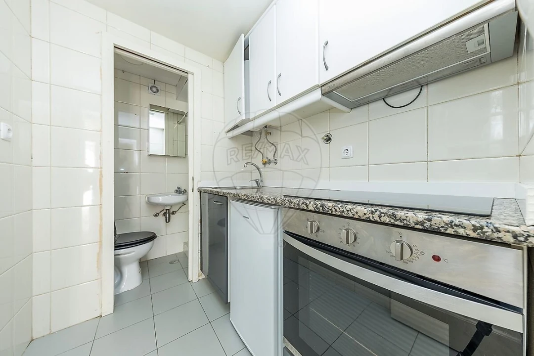 Apartamento T1 para Venda em Estrela Foto 12