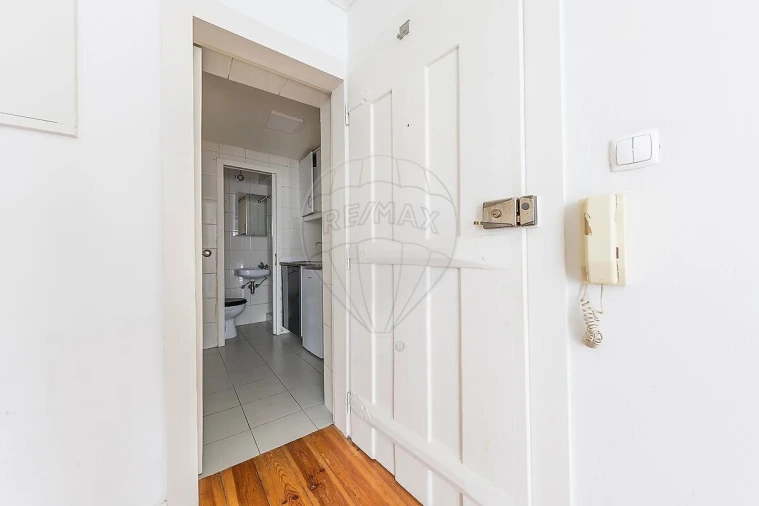 Apartamento T1 para Venda em Estrela Foto 9