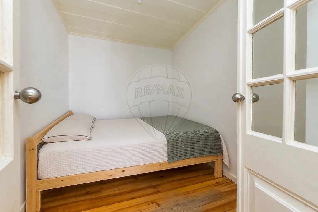 Apartamento T1 para Venda em Estrela Foto 8