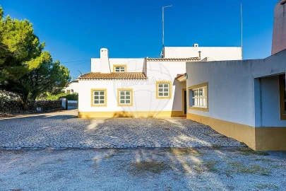 Moradia T6 para Venda em Monforte
