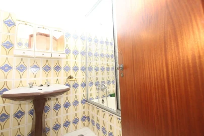 Apartamento T2 para Venda em Benfica