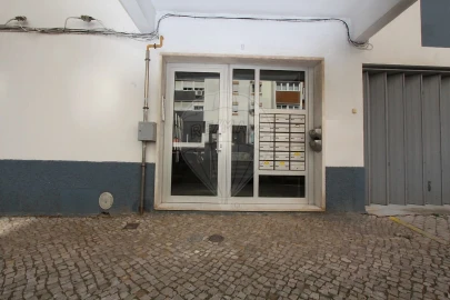 Apartamento T2 para Venda em Benfica