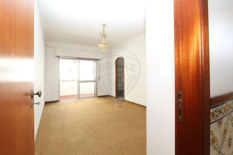 Apartamento T2 para Venda em Benfica Foto 21