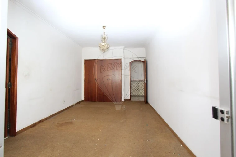 Apartamento T2 para Venda em Benfica Foto 22