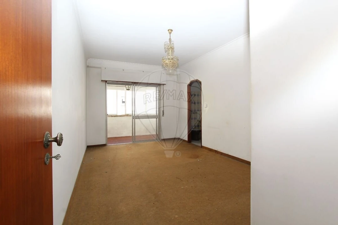 Apartamento T2 para Venda em Benfica Foto 26