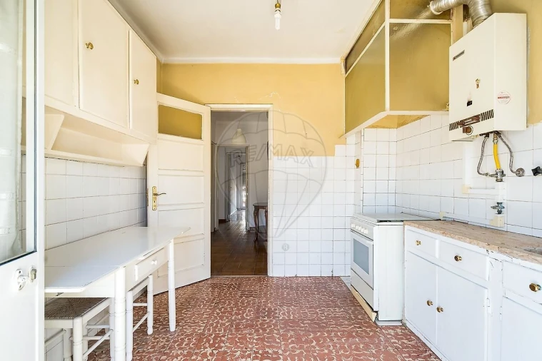 Apartamento T2 para Venda em Barcarena Foto 9