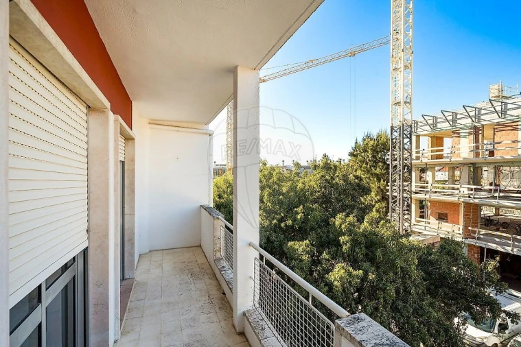 Apartamento T2 para Venda em Barcarena Foto 12