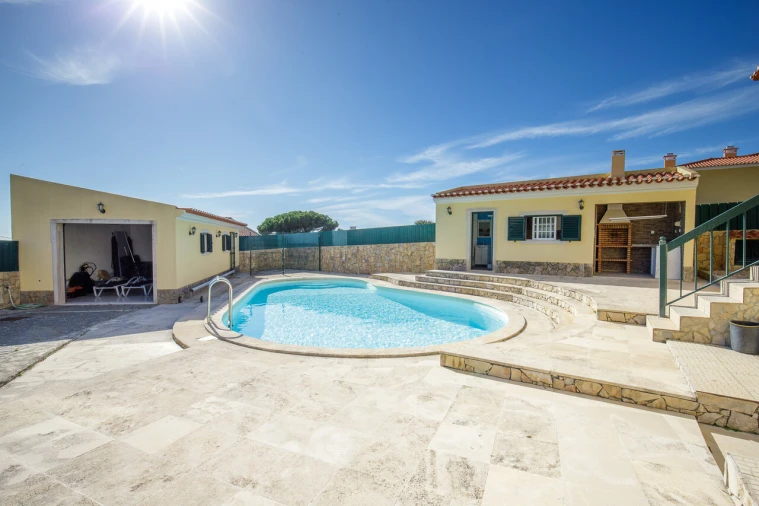 Apartamento T4 para Venda em Ericeira Foto 37