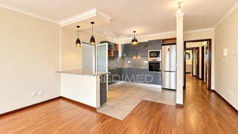 Apartamento T2 para Venda em Caniço