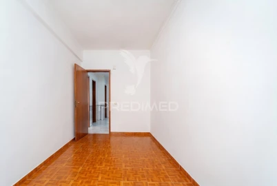 Apartamento T2 para Venda em Póvoa de Santa Iria e Forte da Casa