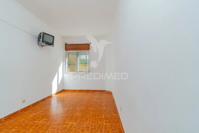 Apartamento T2 para Venda em Póvoa de Santa Iria e Forte da Casa