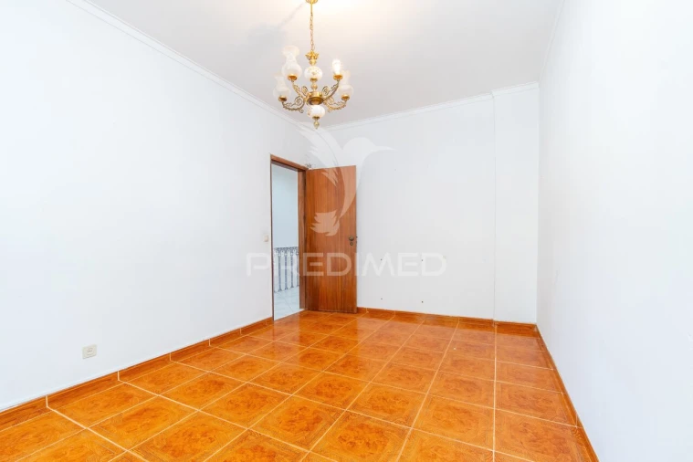 Apartamento T2 para Venda em Póvoa de Santa Iria e Forte da Casa Foto 24