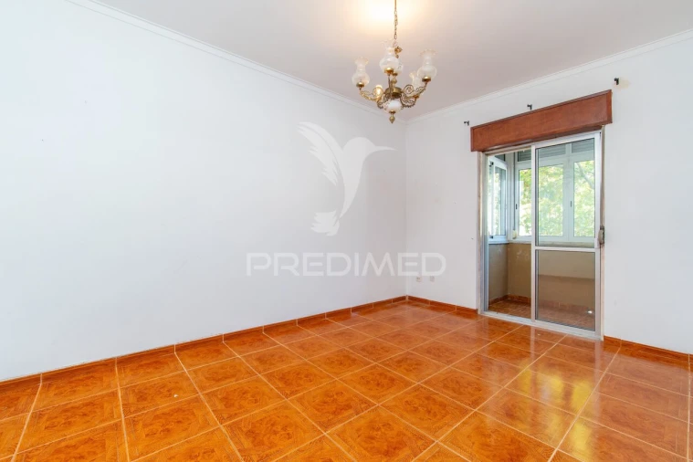 Apartamento T2 para Venda em Póvoa de Santa Iria e Forte da Casa Foto 15