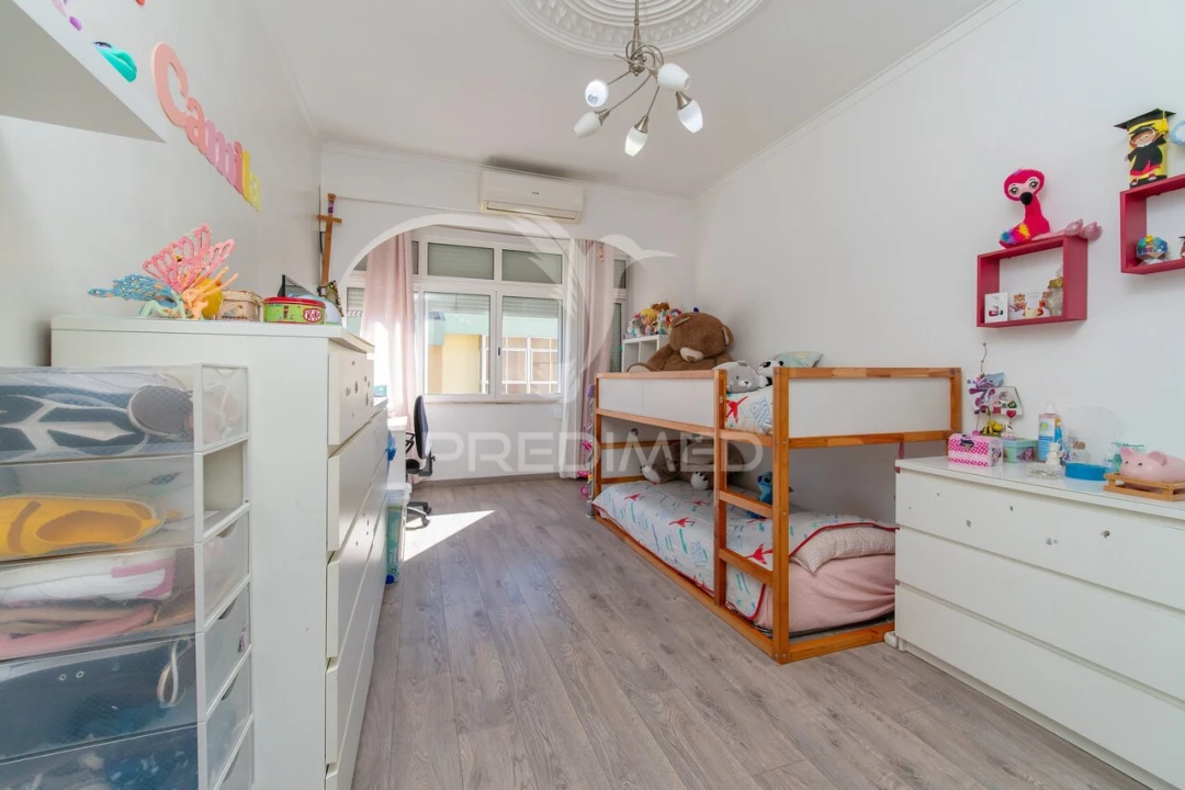 Apartamento T2 para Venda em Póvoa de Santa Iria e Forte da Casa Foto 5