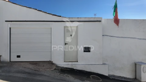 Moradia T3 para Venda em Albernoa e Trindade