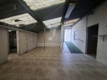 Moradia T3 para Venda em Arvore