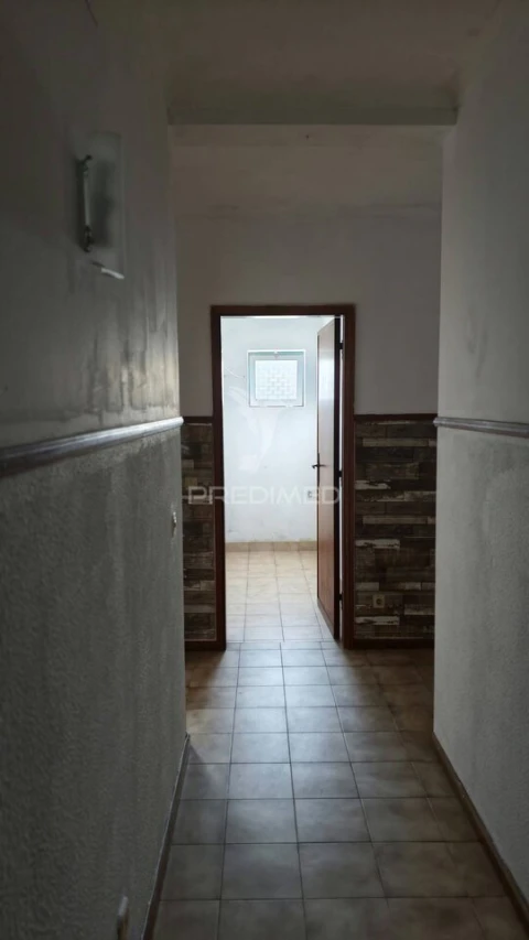 Apartamento T1 para Venda em Bustos, Troviscal e Mamarrosa