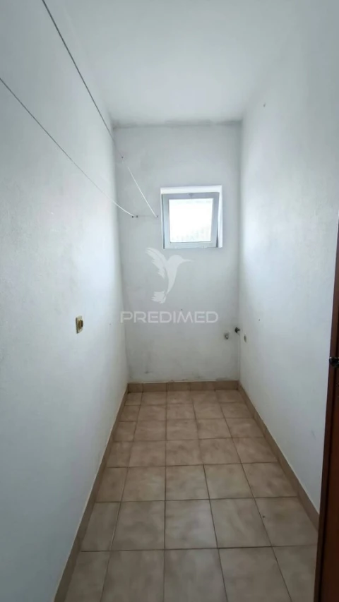 Apartamento T1 para Venda em Bustos, Troviscal e Mamarrosa