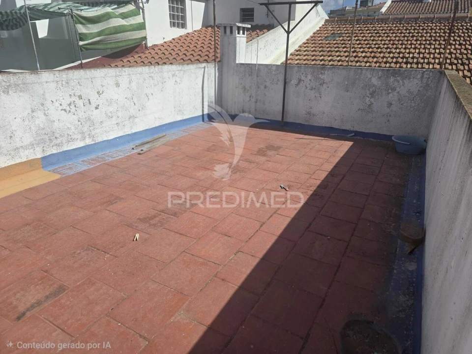 Moradia T2 para Venda em Beja (Santiago Maior e São João Baptista) Foto 25